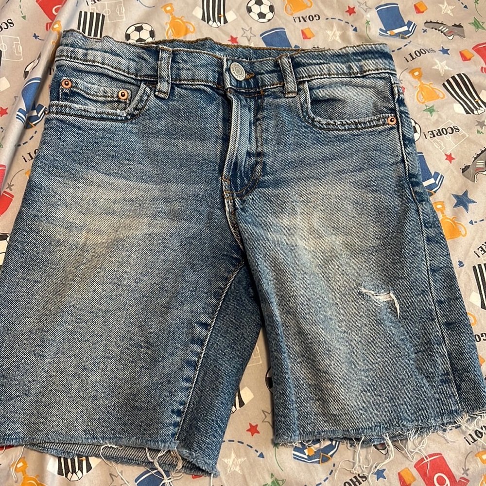 Zara straight jean frayed shorts